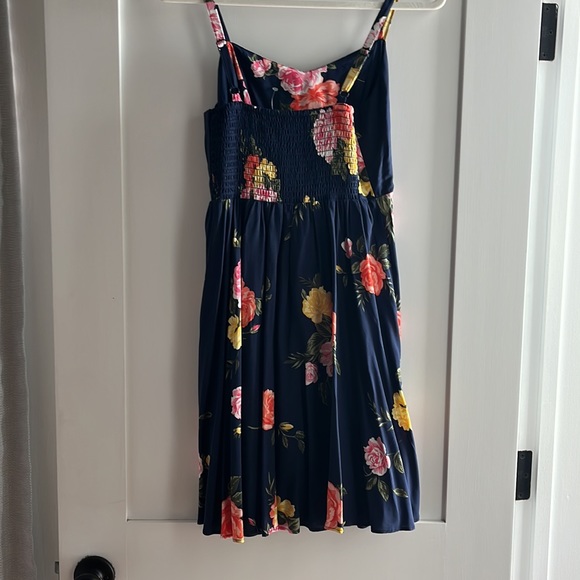 Old Navy small short dress - Picture 4 of 5